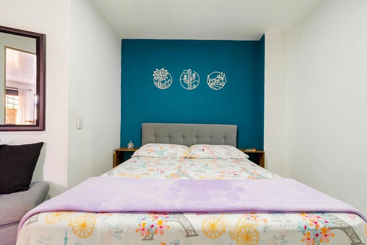Apartamento In La Floresta Near The Subway Medellín